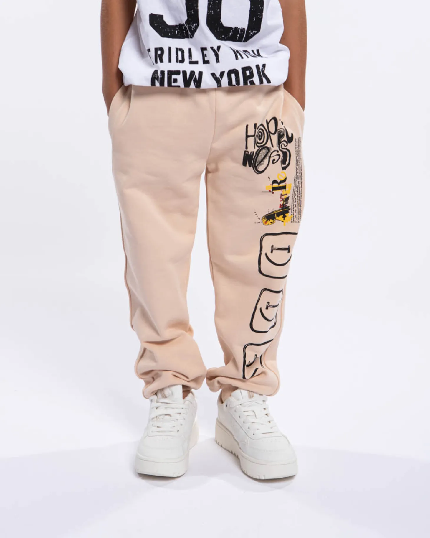 pant_bimbo_art_0.webp Pant Bimbo Art